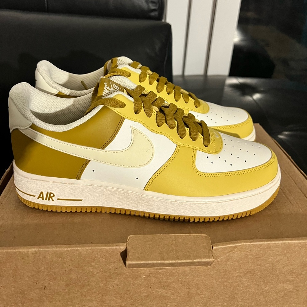 These are Nike Air Force One 07’s size 10 men’s brand new